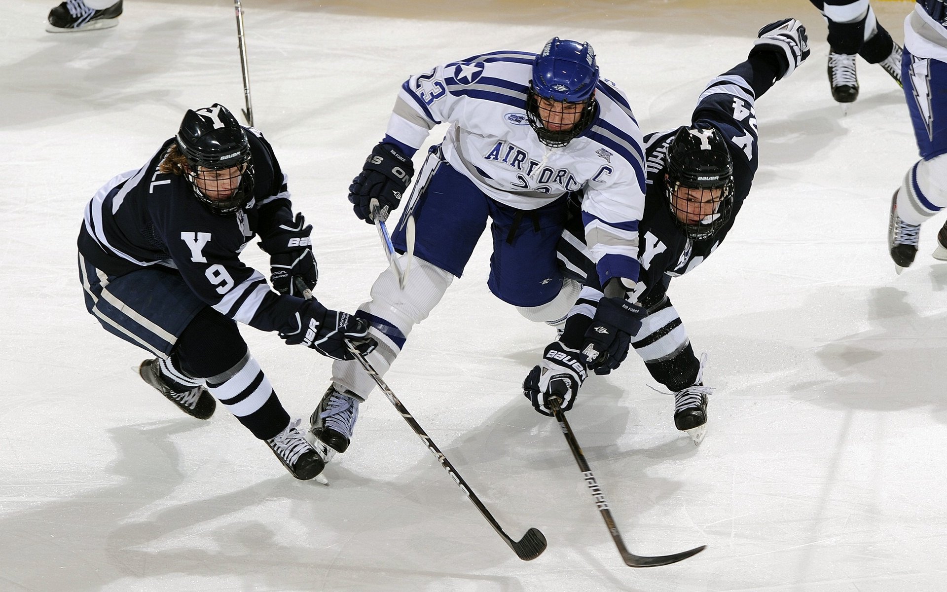 马丁内利爆发点燃战火，德国铁血正面击溃西班牙霸权